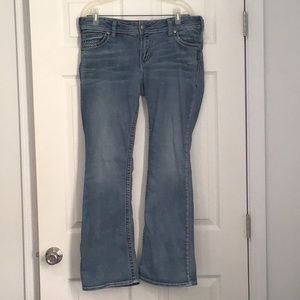 Women’s Jeans